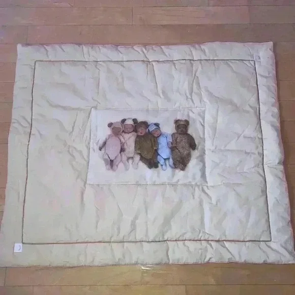 Anne Geddes Baby Comforter